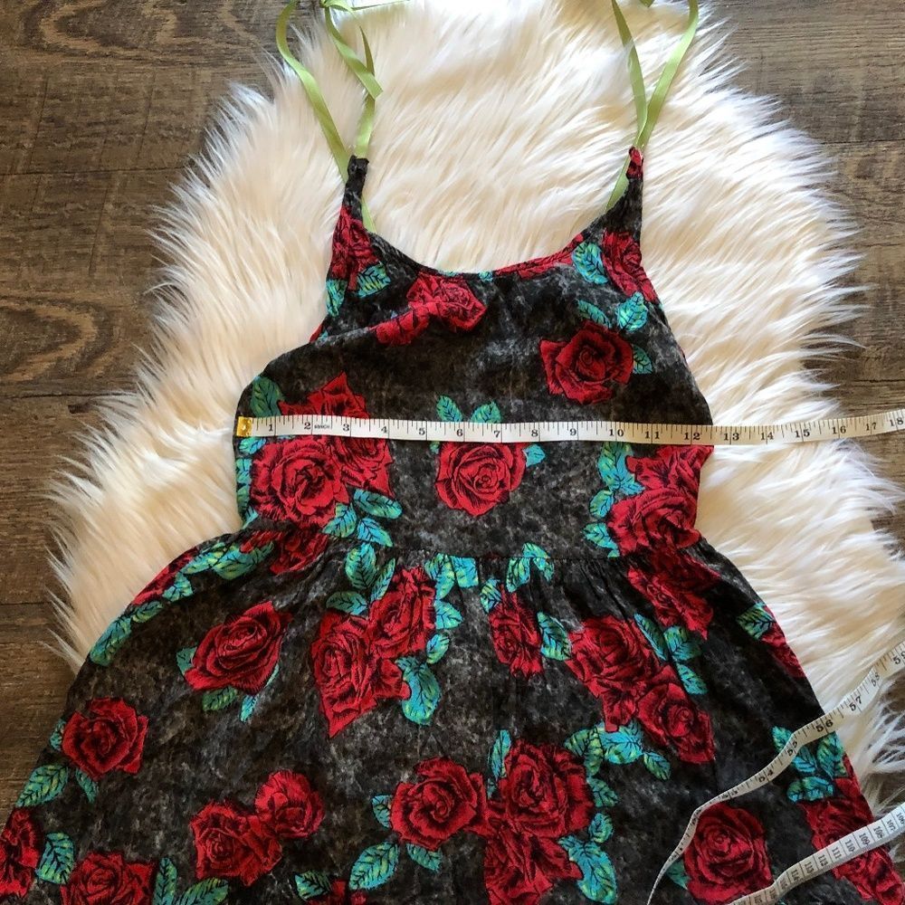 Rusty Rose Grey Romper - Picture 2 of 6